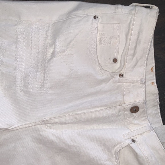 Distressed straight jeans - Picture 9 of 15